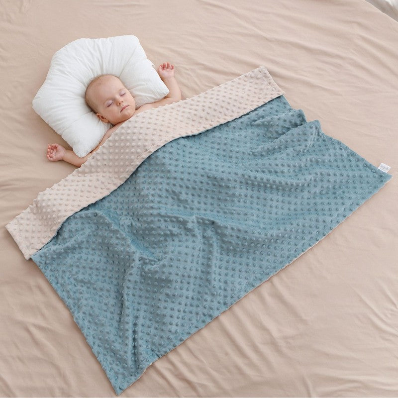 couverture bébé vert beige à bulles