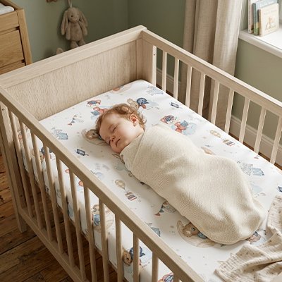 Drap housse lit bébé imprimés ludiques