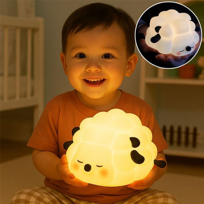 garçon souriant veilleuse bébé mains